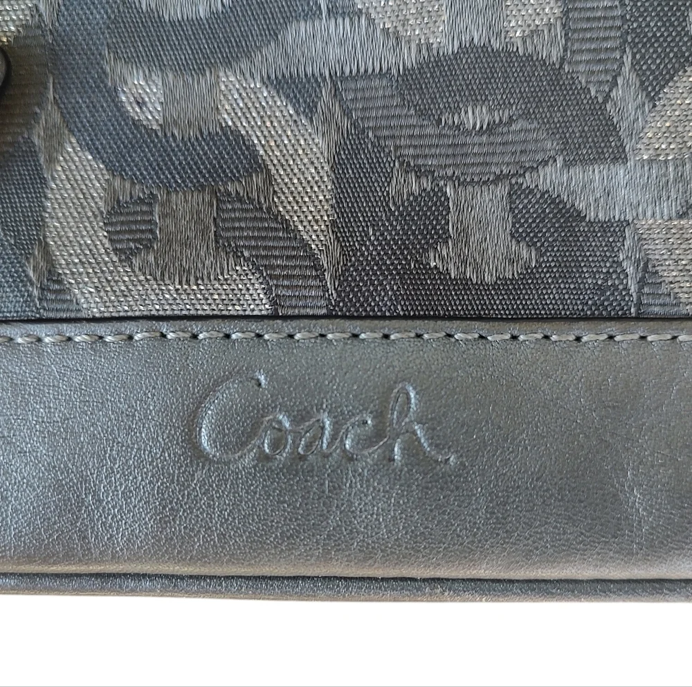 Coach chic wristlet